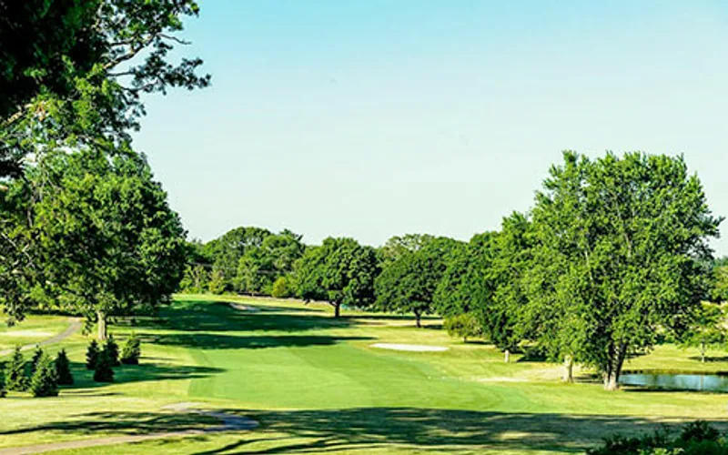Ledges — hole 17