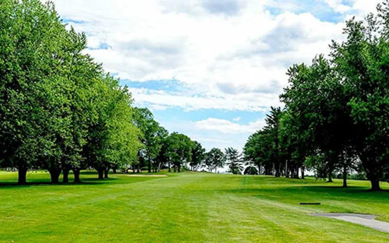 Headwind — hole 9